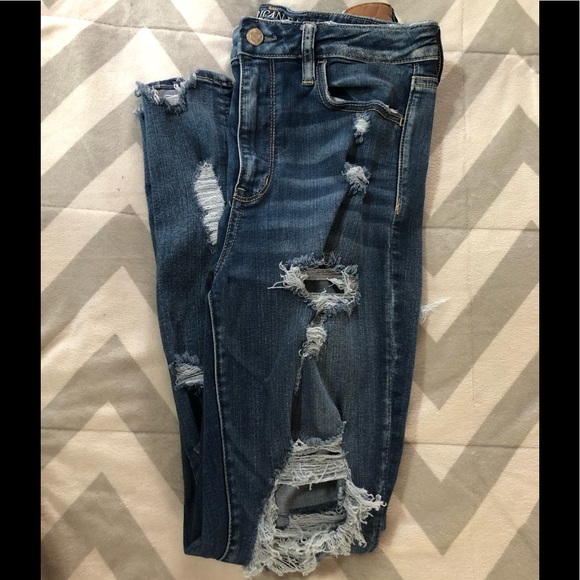 American Eagle Outfitters Denim - Blue ripped jeans